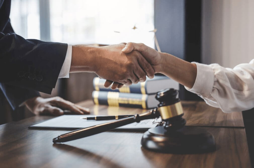 personal injury lawyer